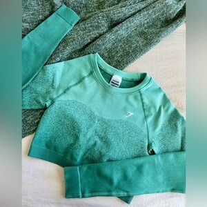 GYMSHARK Adapt Ombré Seamless Long Sleeve Crop Top